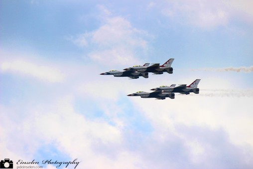 USAF Thunderbirds during Mac Dill Air Force Base AirFest